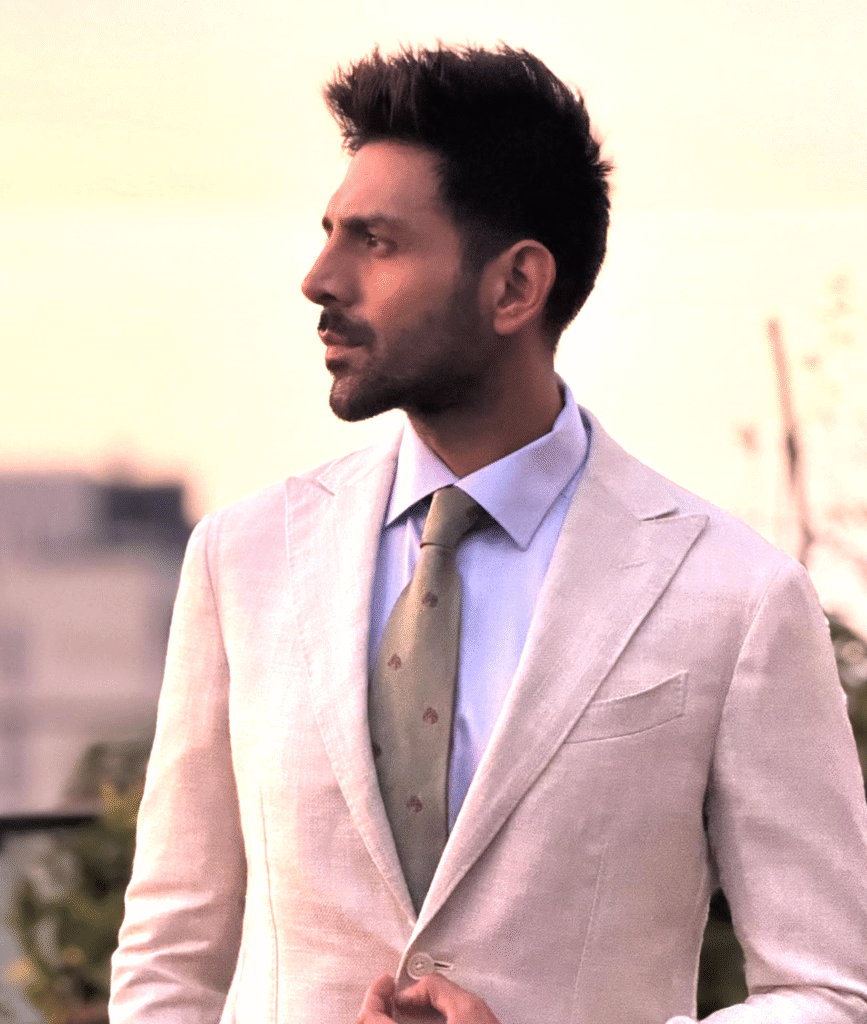 Kartik Aaryan Biography